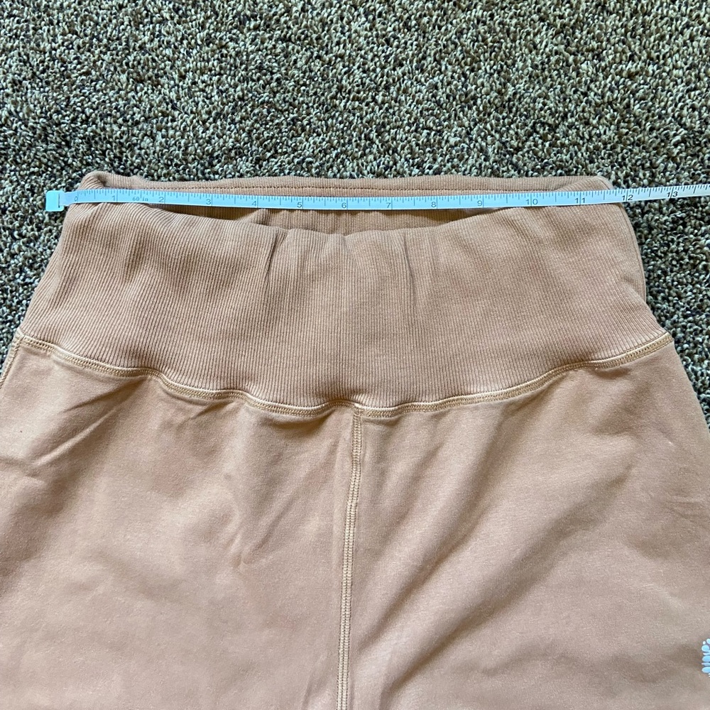 Free People Cotton Short Medium Camel - Picture 7 of 9